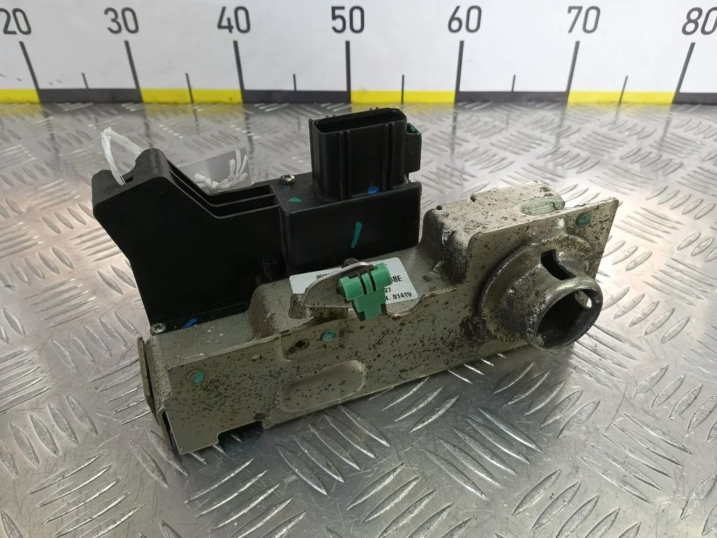 Замок двери передней правый FORD Tourneo Connect