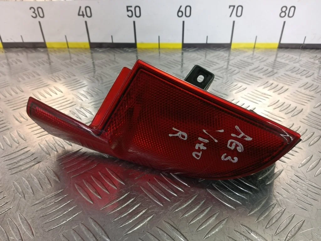 Катафот задний MERCEDES-BENZ Vito W639 (2003—2010)