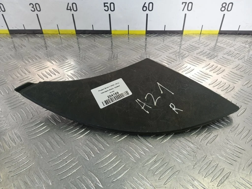 Накладка фары правая Peugeot Boxer II (2006—2014)