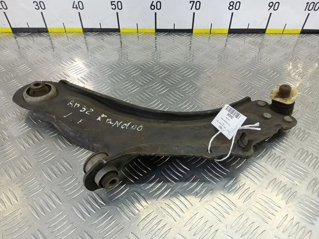 Рычаг передний левый Renault Kangoo II рестайлинг