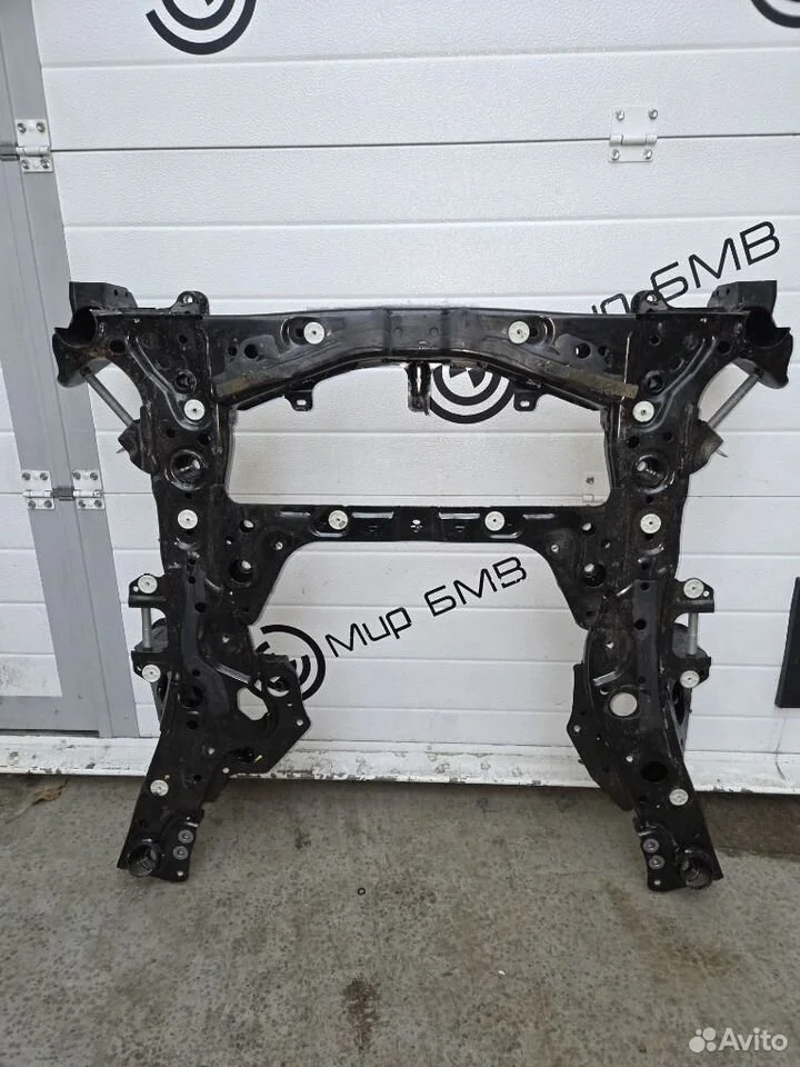 Подрамник передний bmw xm g09 s68b44a 2023