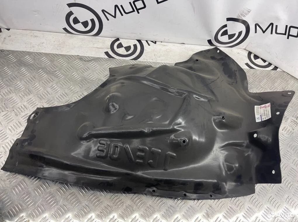 Подкрылок передний левый bmw 3 - series f30