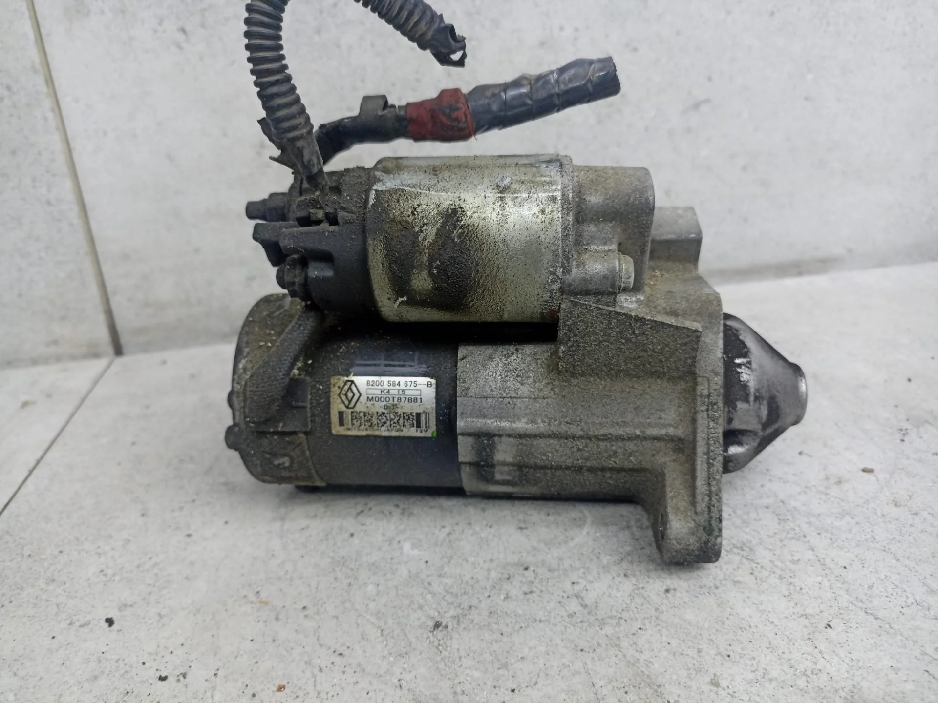 Стартер Renault Logan 2009 8200584675