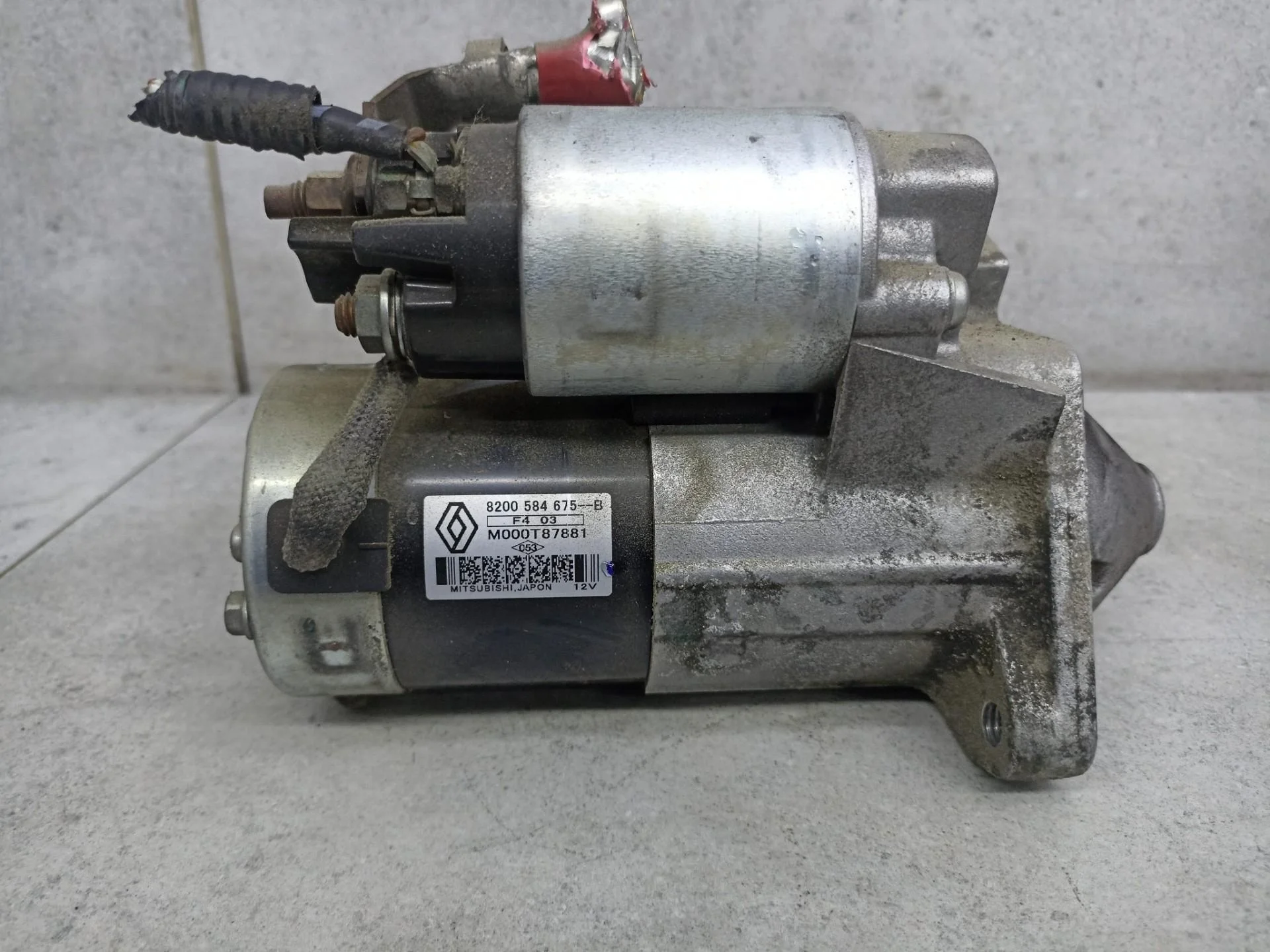 Стартер Renault Kangoo 2 2008 8200306595