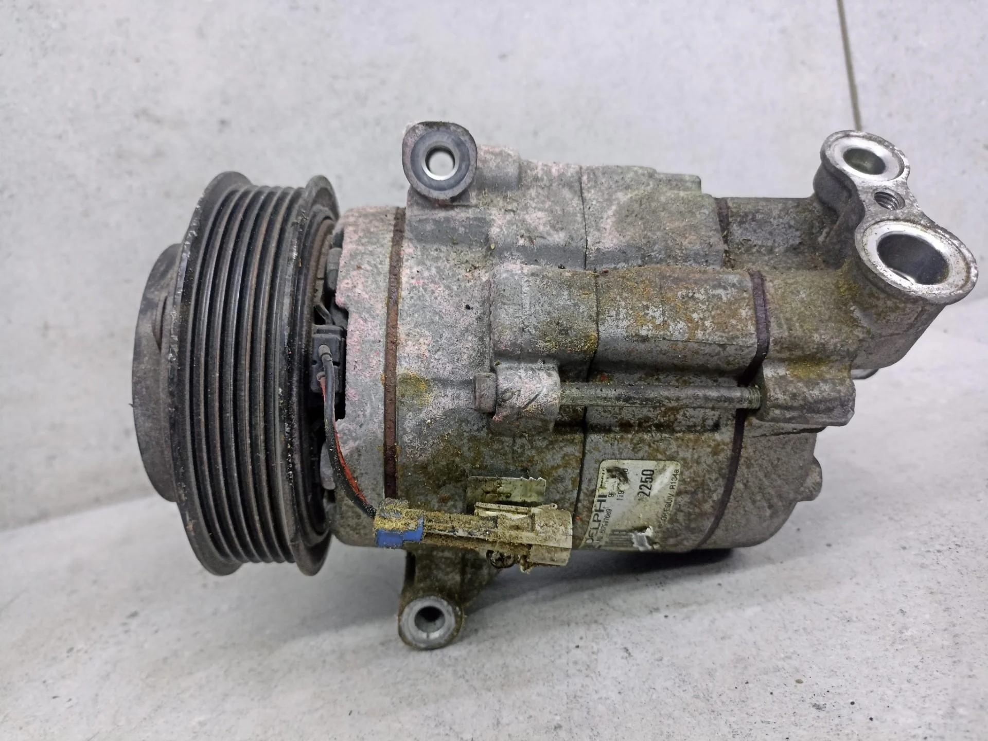 Компрессор кондиционера Chevrolet Cruze 2010