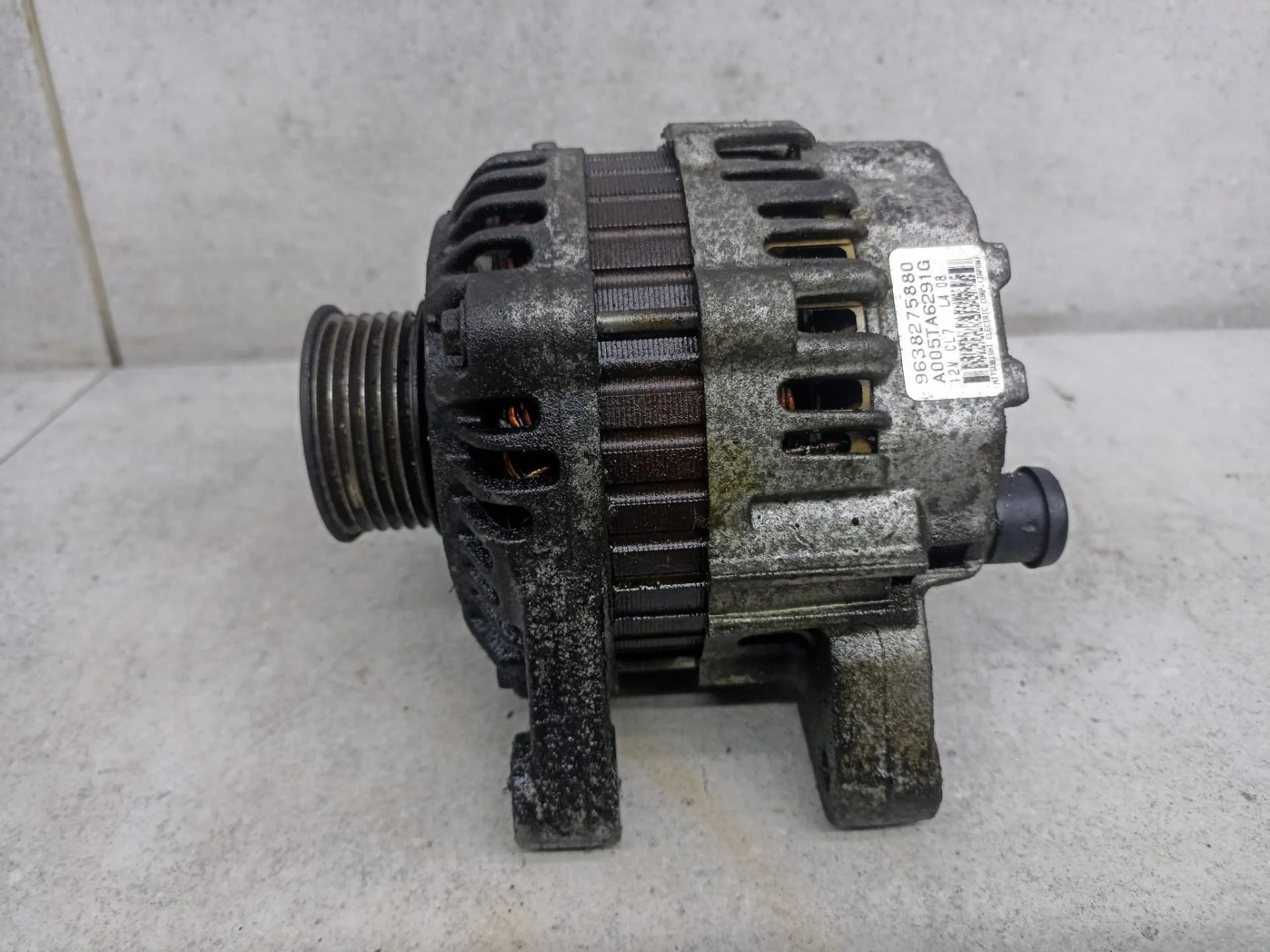 Генератор Peugeot Partner рест. 2007 9638275880