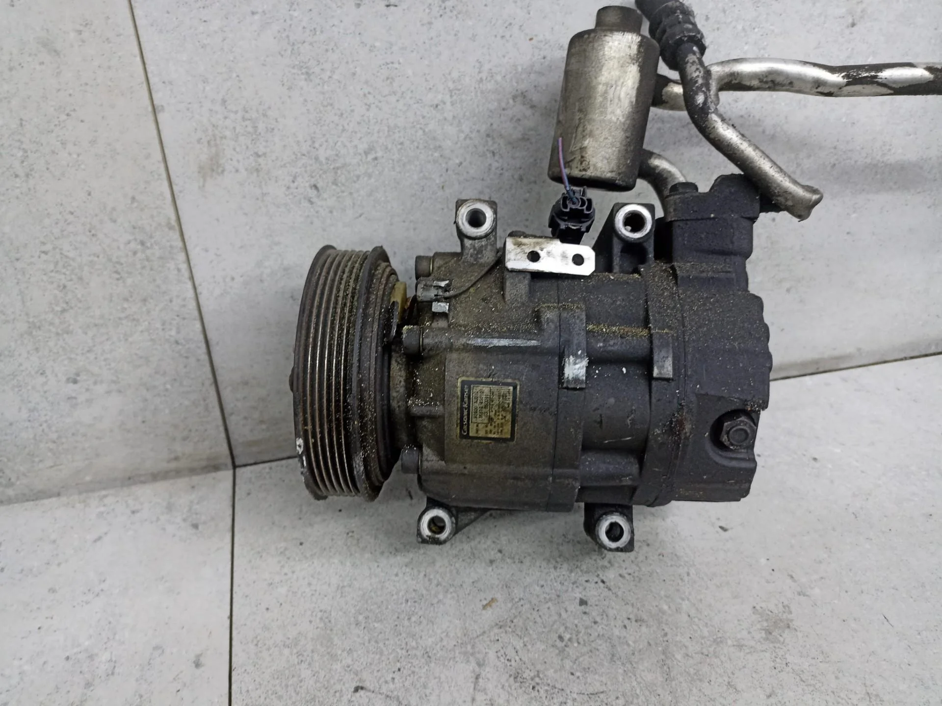 Компрессор кондиционера Nissan X-Trail T30 2004