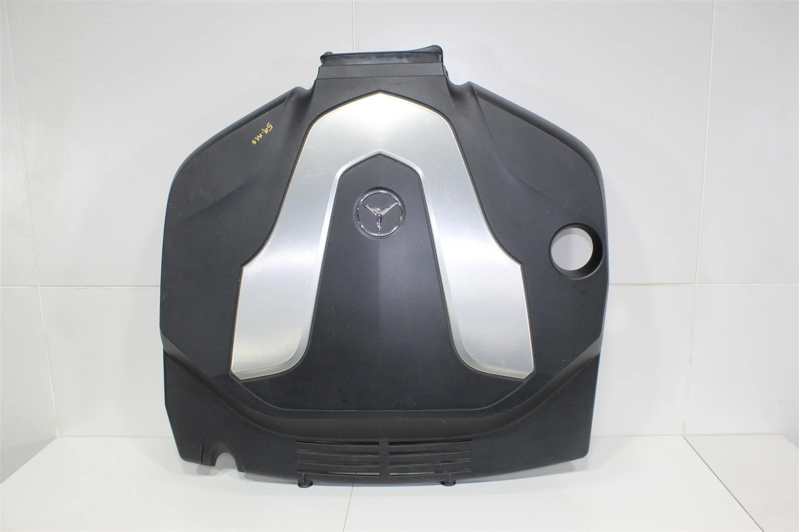 Крышка двигателя MERCEDES-BENZ GLE-Class 2016 A6420107008 W166