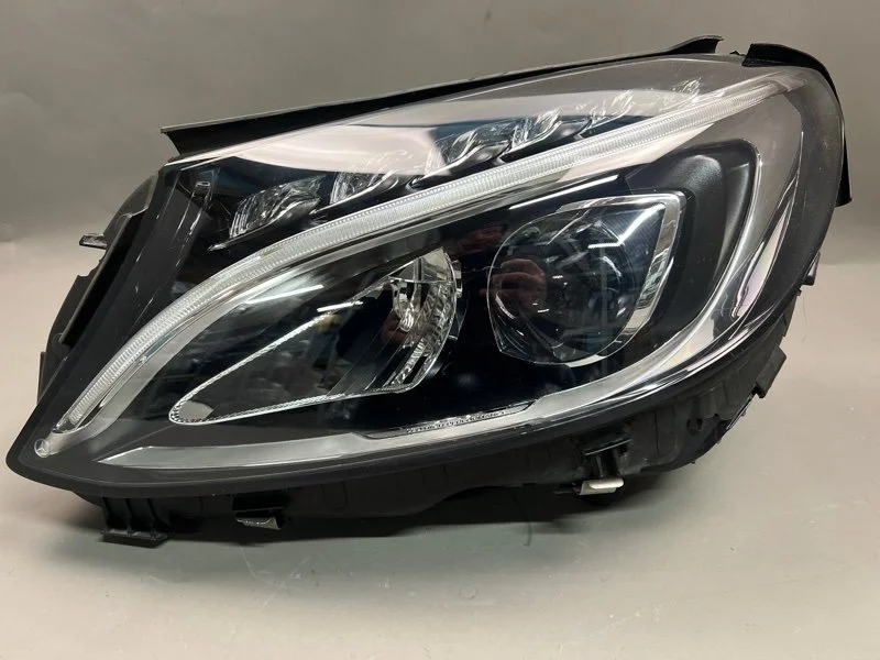 Фара Mercedes-Benz C-class 2014-2018 A2059062504 W205, передняя левая
