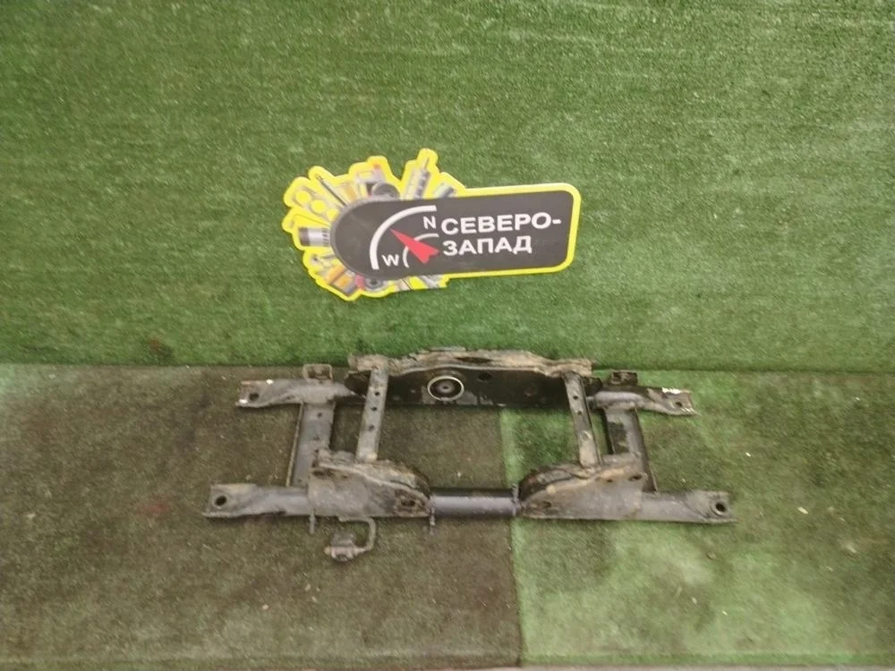 Балка Renault Duster 2017 554030064R X79 K9K858, задняя