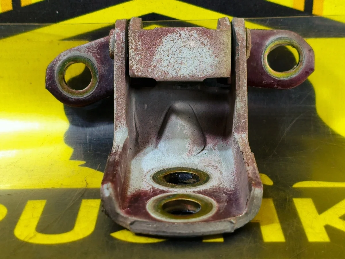 Петля двери передняя верхняя Nissan Murano 2005 824204P000 Z50 VQ35DE, левая