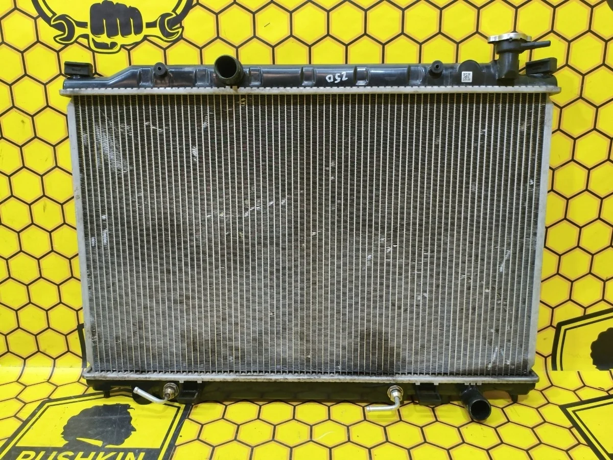 Радиатор основной Nissan Murano 2005 21460CA010 Z50 VQ35DE