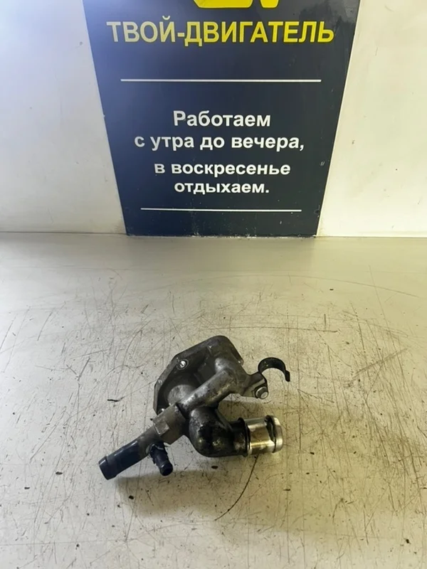 Корпус термостата Hyundai SANTAFE