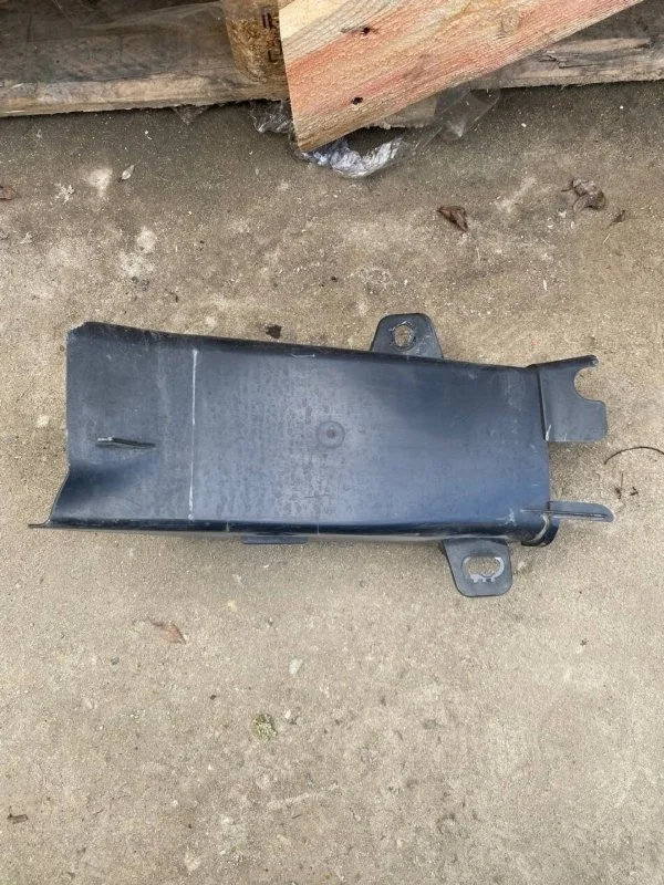 Воздуховод охлаждения тормозов BMW 5 2010 F10