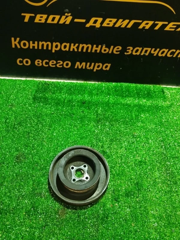 Шкив помпы Hyundai Elantra