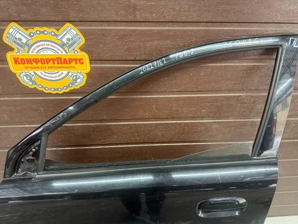 Стекло двери передней левой Kia Rio II (2005—2009)