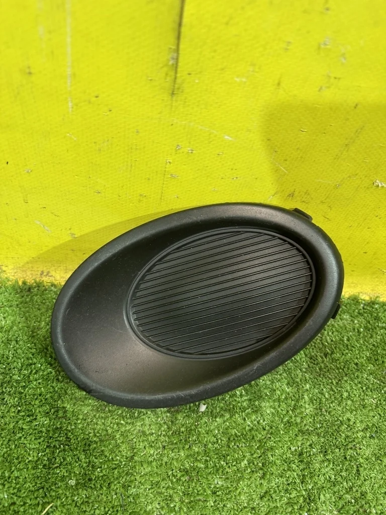 Заглушка противотуманной фары  Nissan Qashqai (J10) 2010 62257BR00A 43678