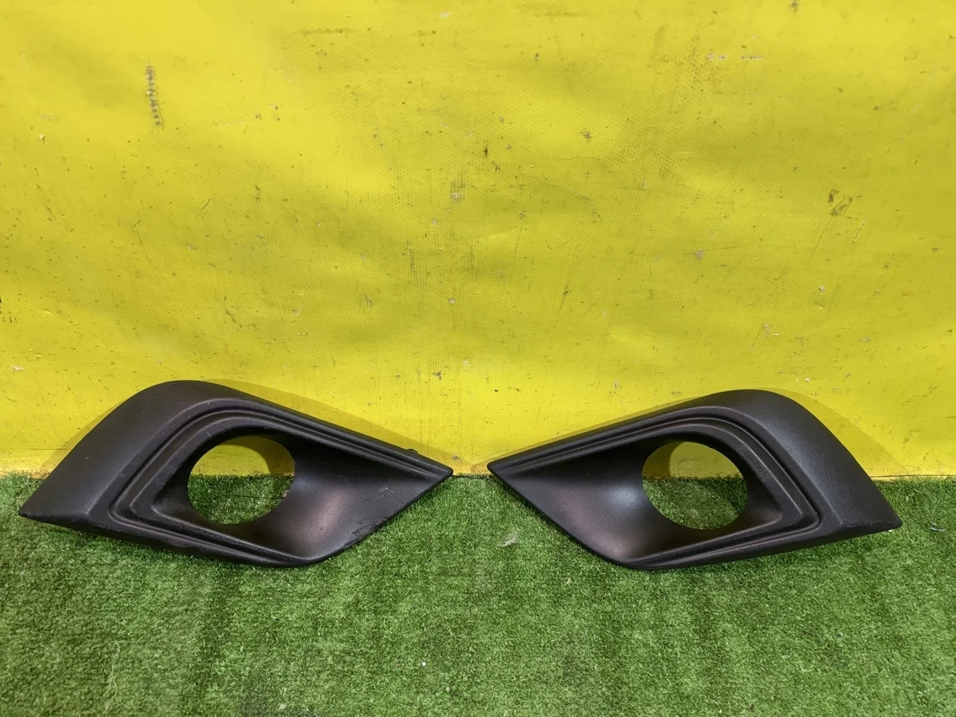 Накладка противотуманной фары  Nissan Murano (Z52) 2016 622565AA0A 43684