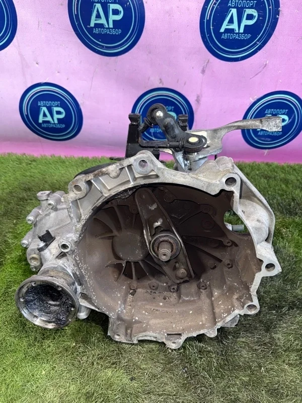 МКПП VOLKSWAGEN POLO 2001-2005 02T301103 CGP