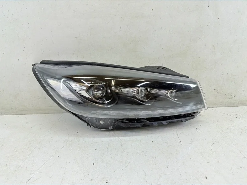 Фара Kia Sorento Prime 2017-2020 3