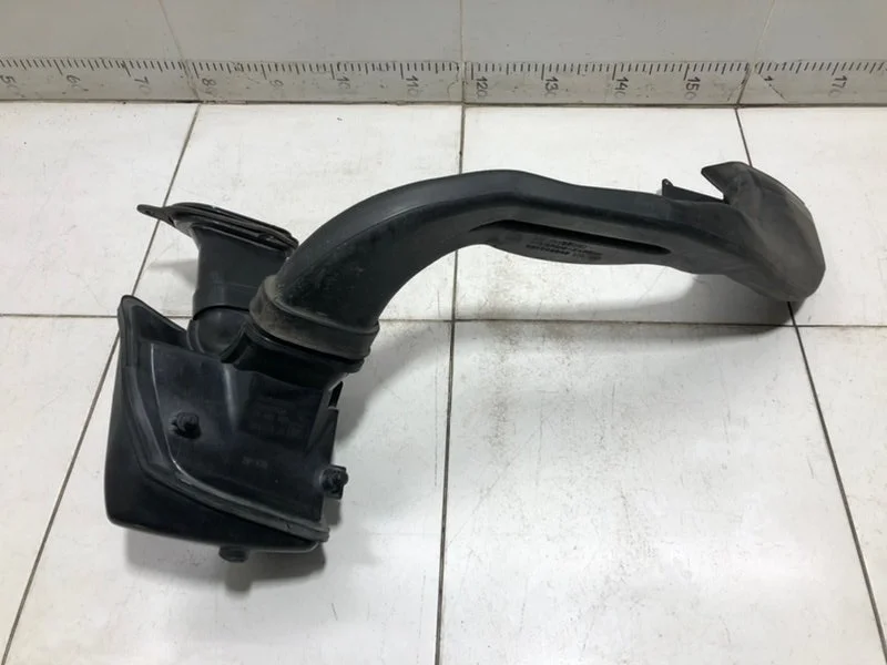 Резонатор воздушного фильтра Chevrolet Cruze 1