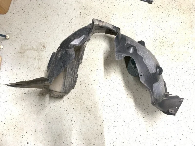 Локер (подкрылок) BMW X1 2015-2023 51717342176 F48, передний правый