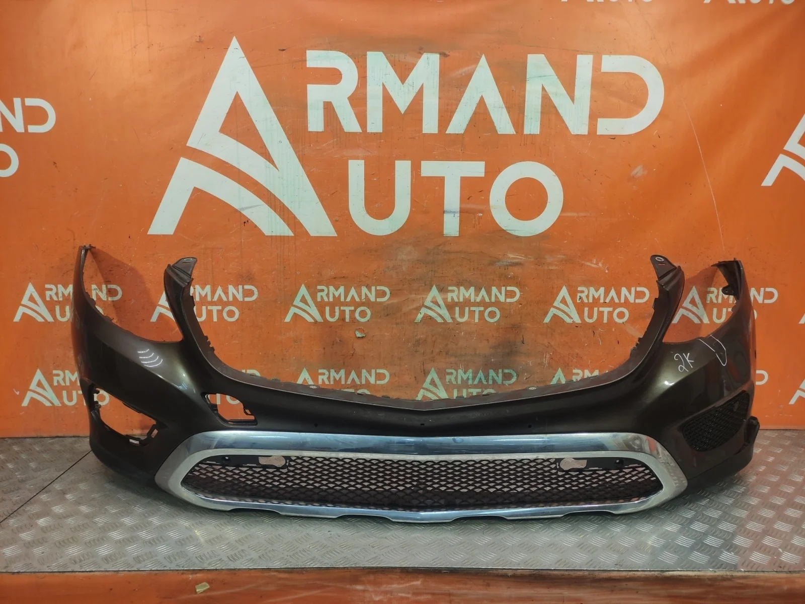 Бампер Mercedes GLC-Class 2015-2019 X253