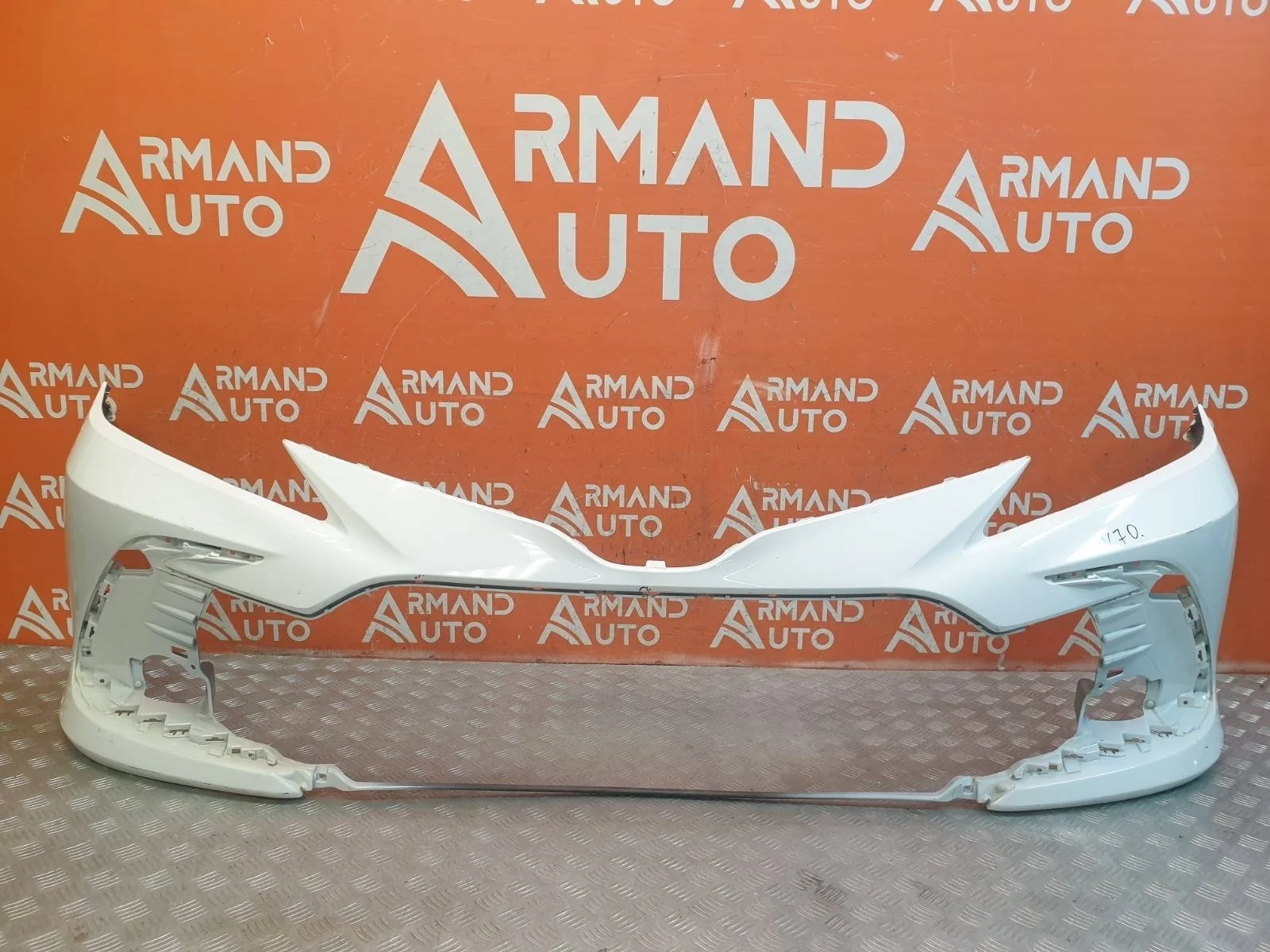 Бампер TOYOTA Camry 2020-нв 8 XV70