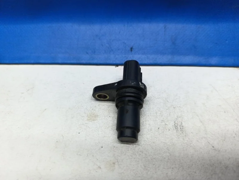 Датчик распредвала Toyota Corolla 2010 9091905060 E150 1.6 1ZR