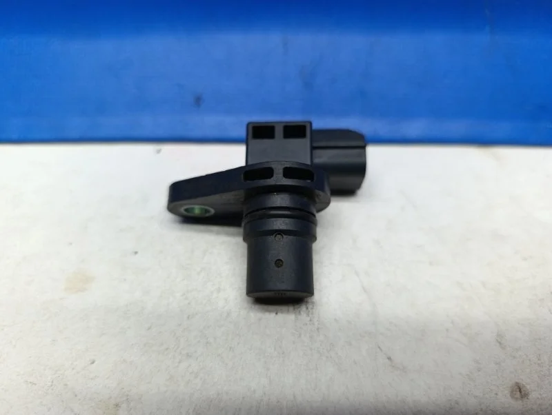 Датчик распредвала Mitsubishi Outlander XL 2012 1865A066 CW4W 2.0 4B11