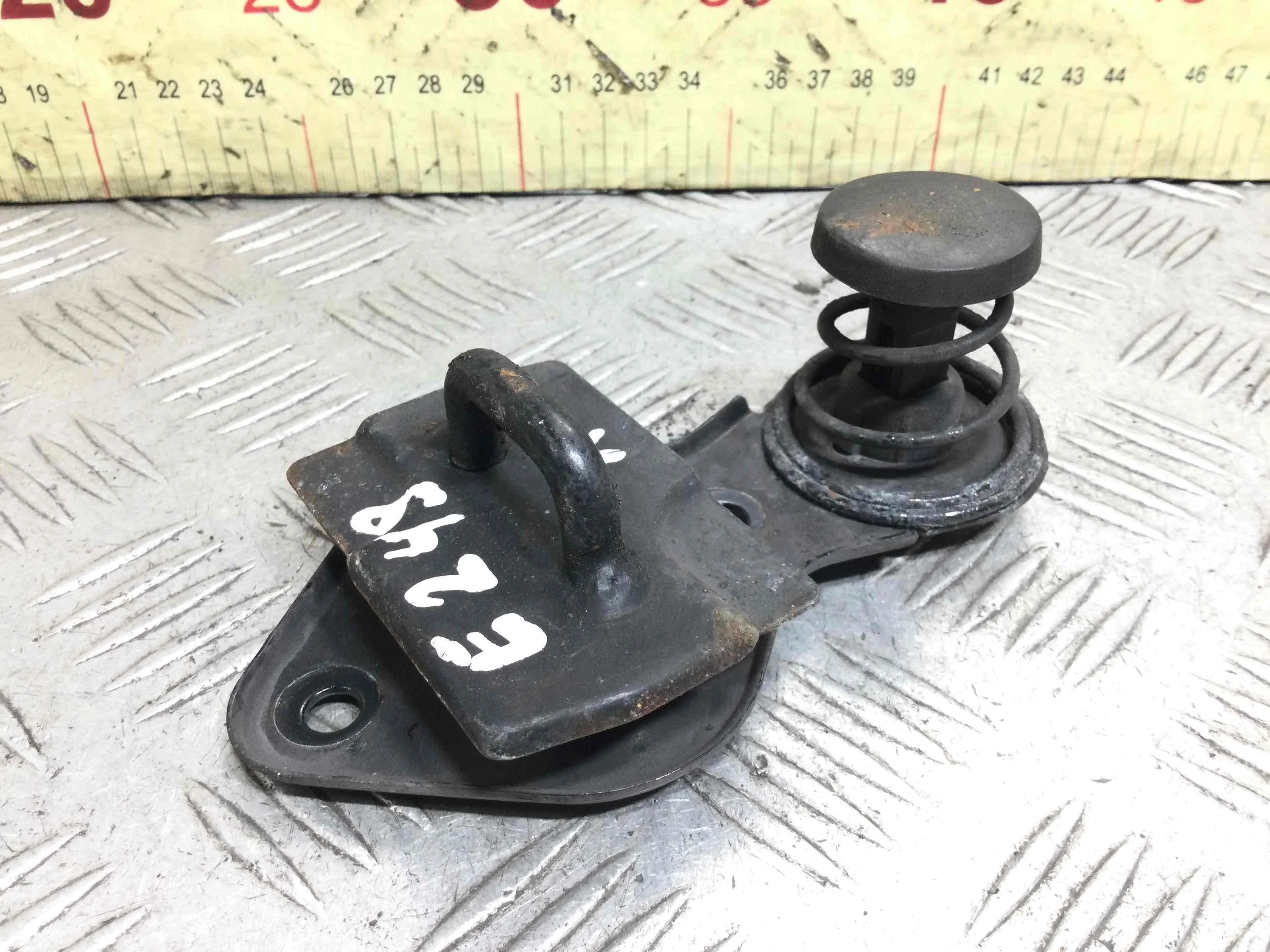 Замок капота Mercedes CLC CL203 [рестайлинг] (2008-2011) бензин 1.8 i Автомат Купе