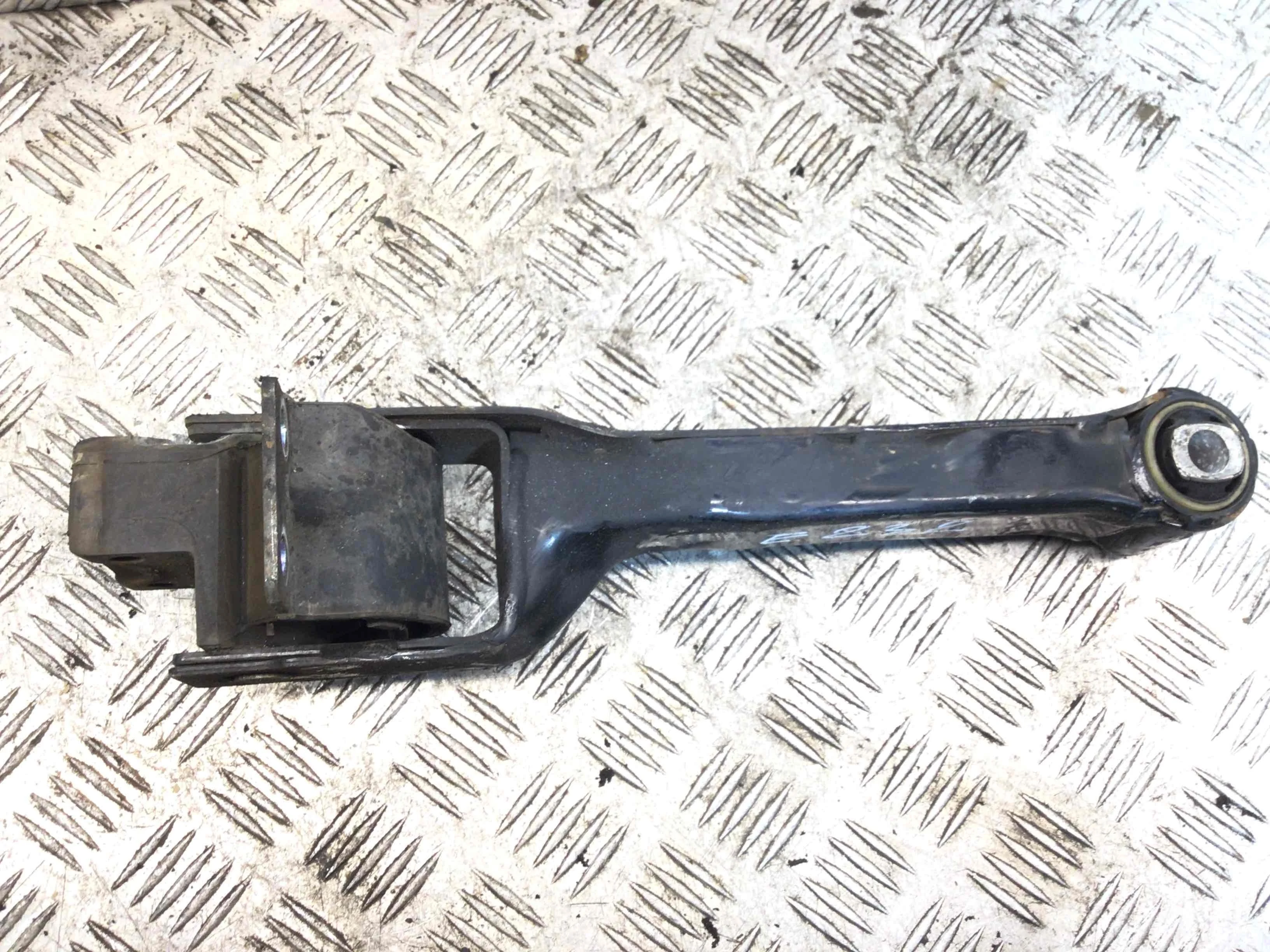 Подушка крепления двигателя Ford Transit 3 поколение [рестайлинг] (2006-2013) дизель 2.2 TDCi Механика Микроавтобус