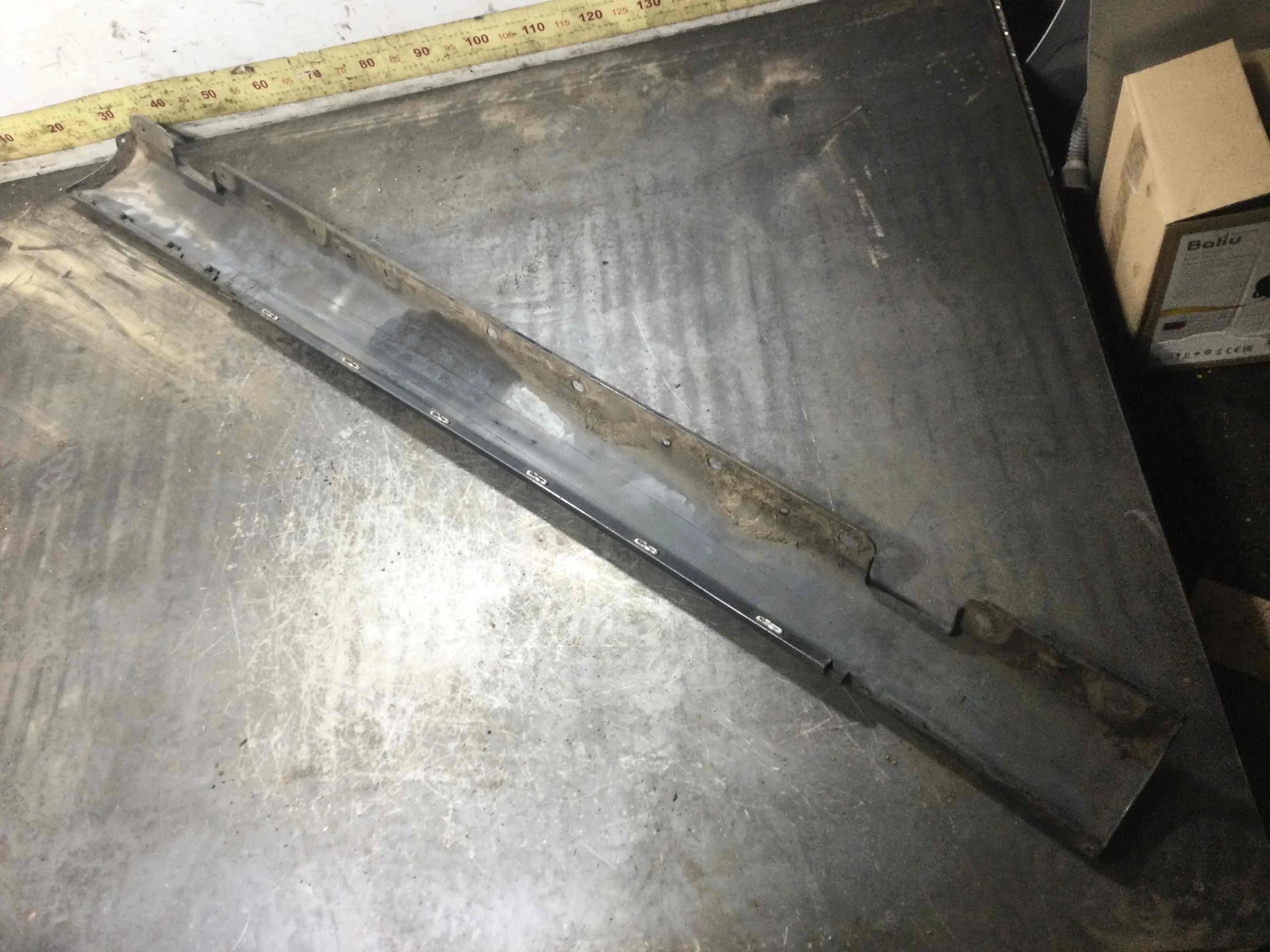 Накладка на порог Mercedes CLC CL203 [рестайлинг] (2008-2011) бензин 3.5 i Автомат Купе