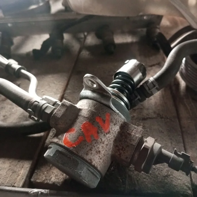 ТНВД Volkswagen Golf 6 03C127025T 5K1 CAV