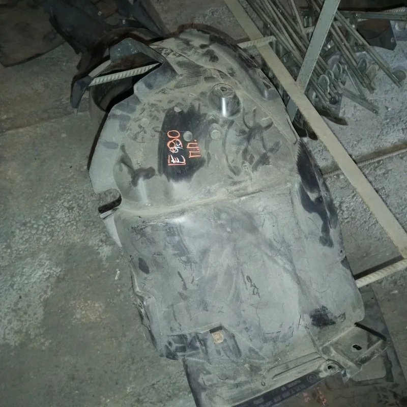 Подкрылок BMW 3 51717059378 E90, передний правый