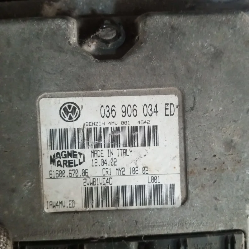 ЭБУ Volkswagen Golf 5 036906034ED