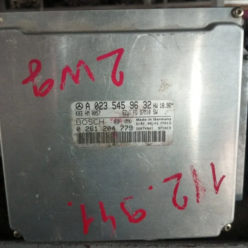 ЭБУ Mercedes-Benz E A0235459632