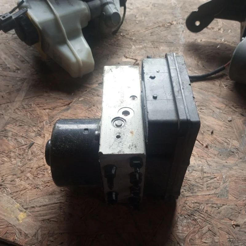 Блок abs Volkswagen touareg 2006 7L0907379E 7LA