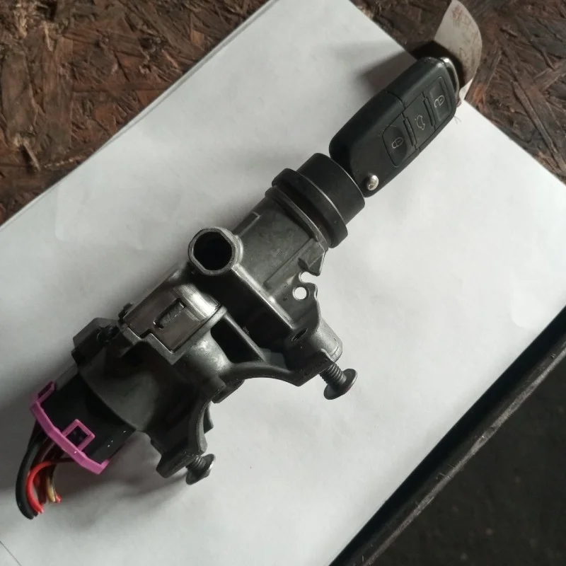 Замок зажигания Volkswagen passat B5+ 2004 4B0905851F 3B3