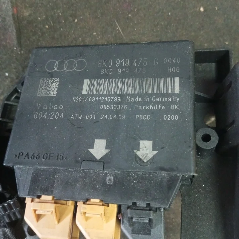 Блок управления парктроником Audi A4B8 8K0919475G 8K2