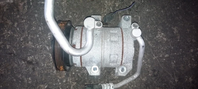 Компрессор кондиционера Mazda 6 2008 Z0004400A GH LFDE