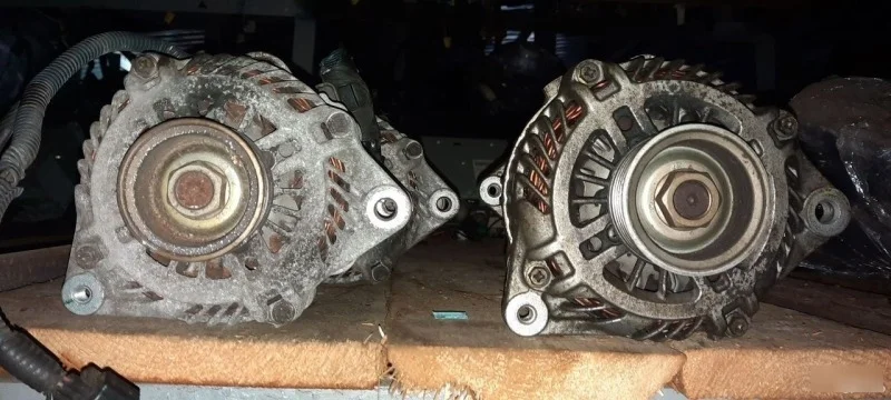 Генератор Infiniti FX35 2004-2009 23100CD010 S50 VQ35DE