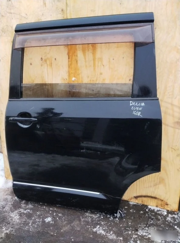 Дверь Mitsubishi Delica D:5 2007-2019, задняя левая