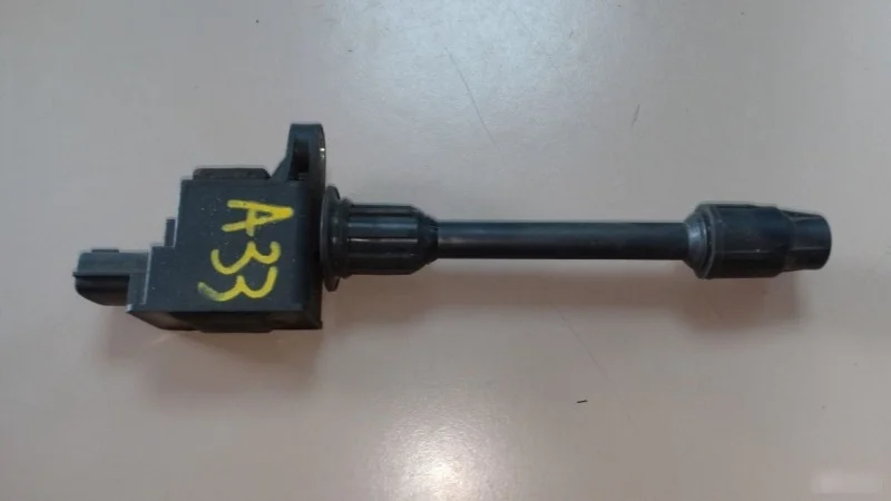 Катушка зажигания Nissan Maxima 1999-2006 224482Y000 A33 VQ20