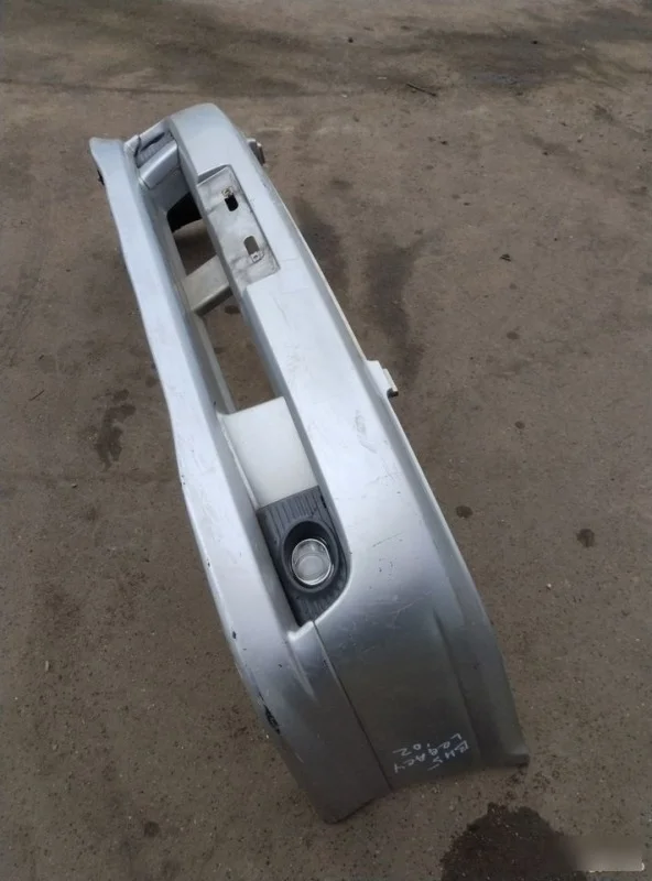 Бампер рестайлинг Subaru Legacy 2001-2003 BH, передний