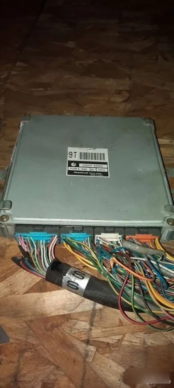 Блок управления ДВС Subaru 2000-2002