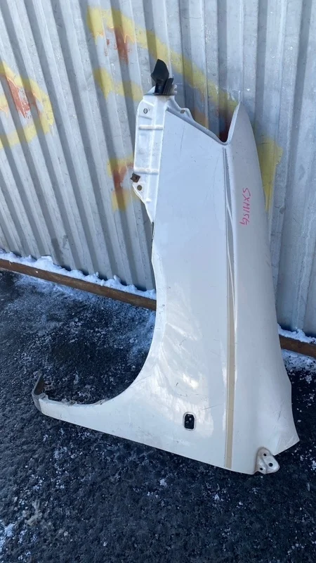 Крыло Toyota Gaia 1998-2004