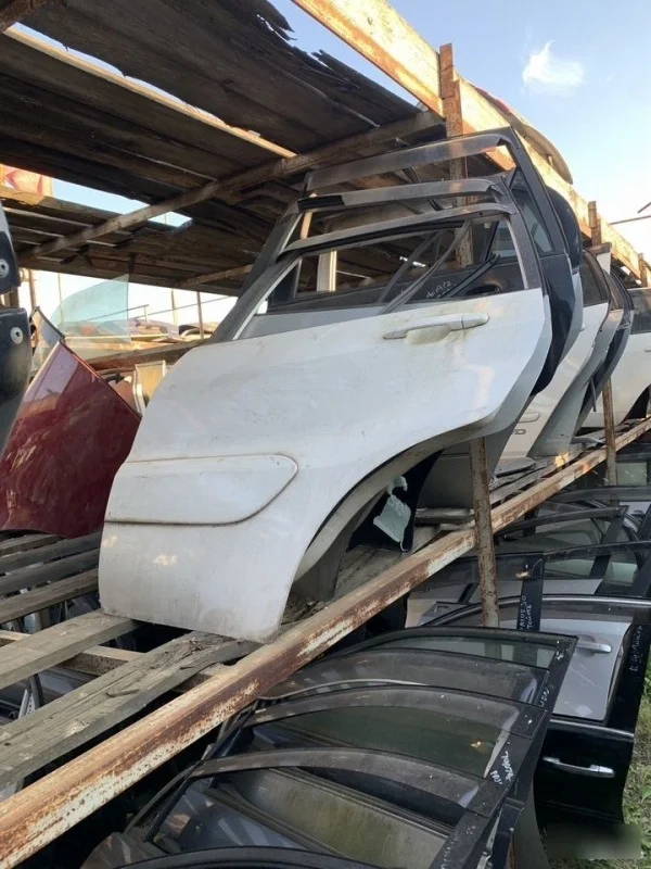 Дверь Toyota RAV4 2000-2003 XA20, задняя левая