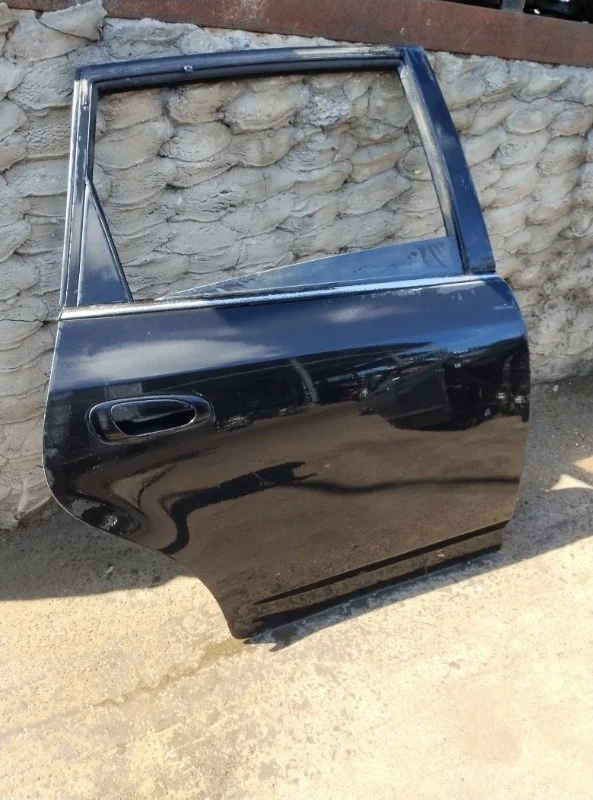 Дверь Honda Stream 00-06 RN, задняя правая