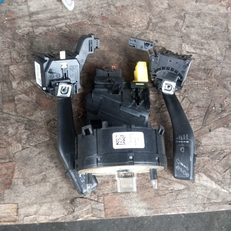 Шлейф-лента Volkswagen Golf 6 1K0959653C 5K1